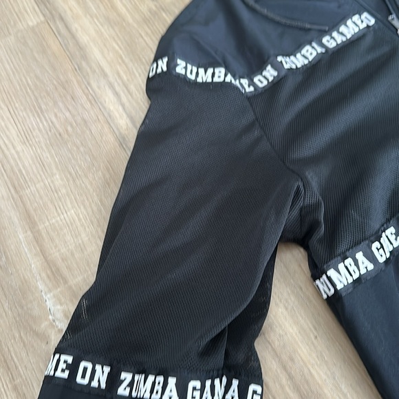 Zumba Mesh windbreaker Size S - Picture 4 of 7